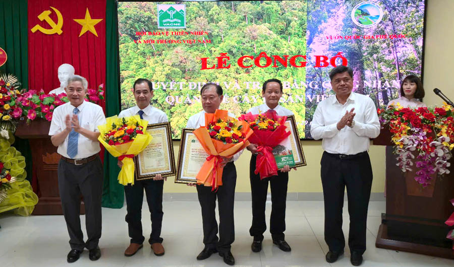 [-]Nhiều[-]lo&agrave;i[-]c&acirc;y[-]mới[-]tại[-]Ph&uacute;[-]Quốc[-]được[-]c&ocirc;ng[-]nhận[-]l&agrave;[-]C&acirc;y[-]Di[-]sản[-]Việt[-]Nam